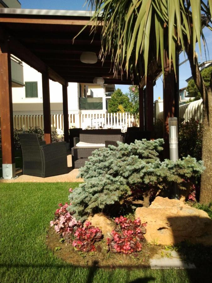 Acquamarina B&B Martinsicuro Buitenkant foto
